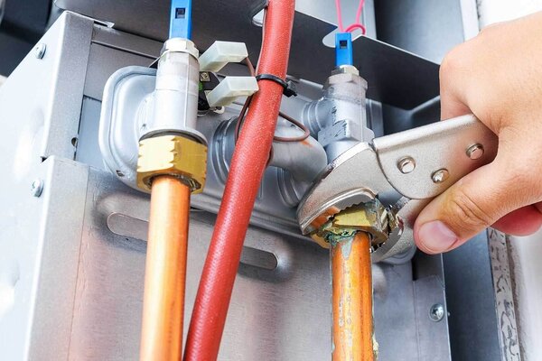 Why You Should Use A Gas Fitting Service