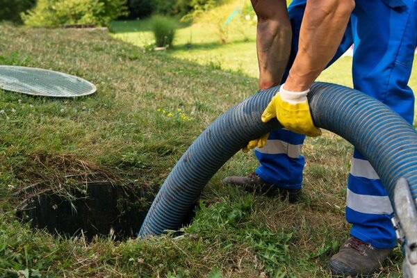 How To Identify A Blocked Sewer Drain